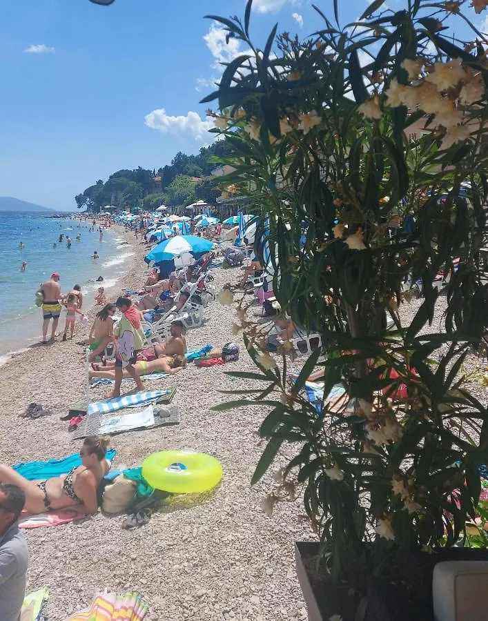 Modern And Cosy Apartment Ivana With A Beautiful Seaview Moscenicka Draga Croatia