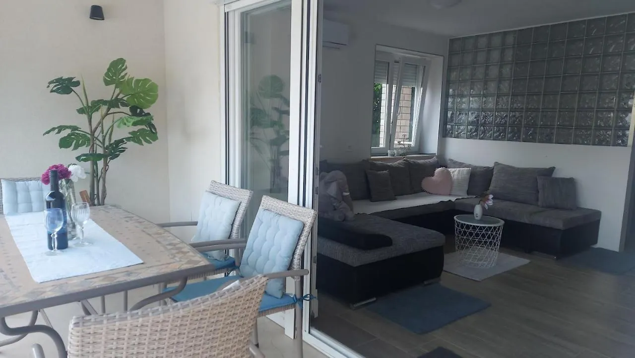 Modern And Cosy Apartment Ivana With A Beautiful Seaview Moscenicka Draga
