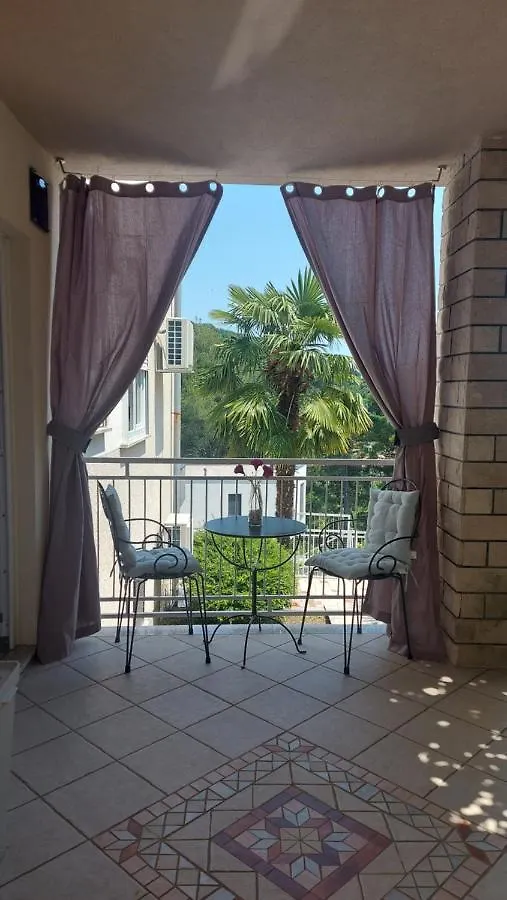 Modern And Cosy Apartment Ivana With A Beautiful Seaview Moscenicka Draga